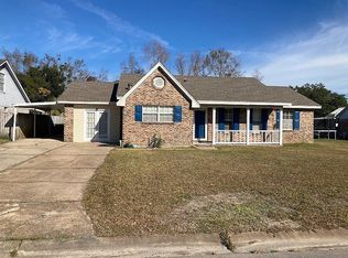 15408 Glen Dr, Biloxi, MS 39532