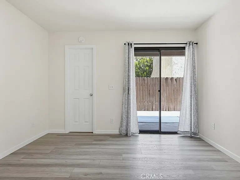 4881 Vista Dr #3 — Photo 25