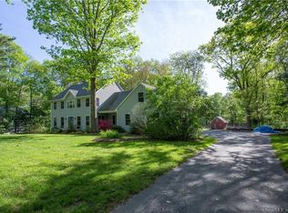 17 Robinwood Ln, Harwinton, CT 06791