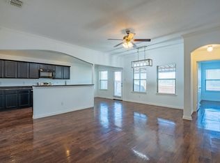 9132 Saint Barts Rd, Fort Worth, TX 76123