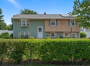 50 Bellflower Rd, Billerica, MA 01821