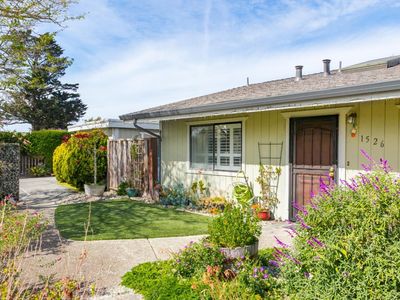 1526 Brazil Ln, Santa Cruz, CA, 95062