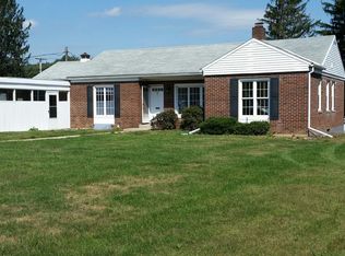 220 8th St, Lewistown, PA 17044