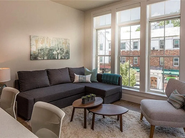308 Columbus Ave — Photo 3