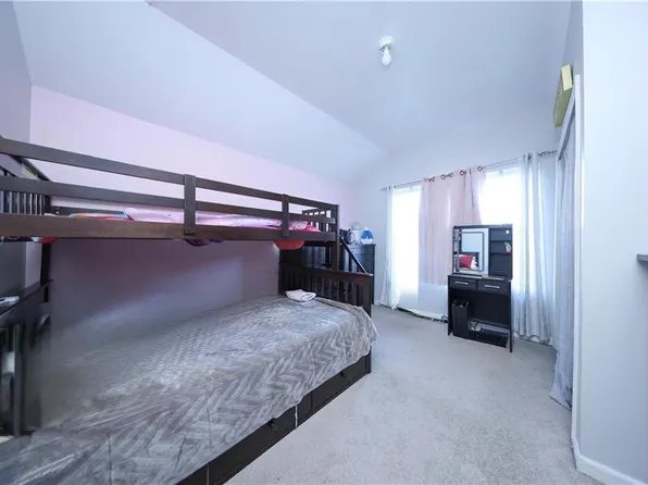 20a Buel Avenue image 14 of 30