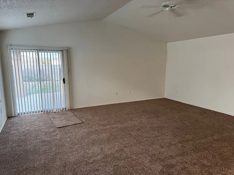 6235 Contess Rd NW — Photo 7