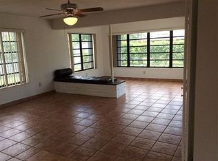 8845 SW 18th Ter, Miami, FL 33165