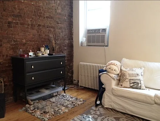 Rented by Luxor Homes & Investment Realty | media 33