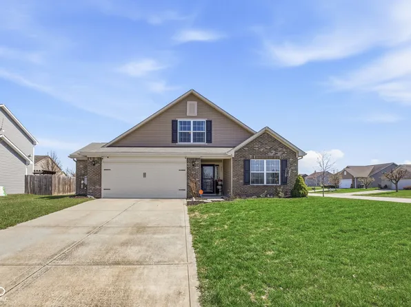 511 Flint Blvd, Fortville, IN 46040