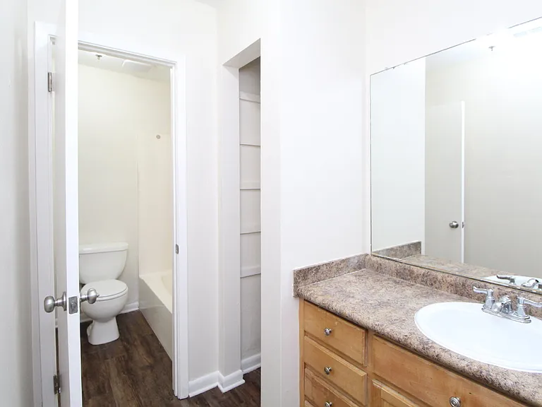 5207 Charbar Dr #B — Photo 9