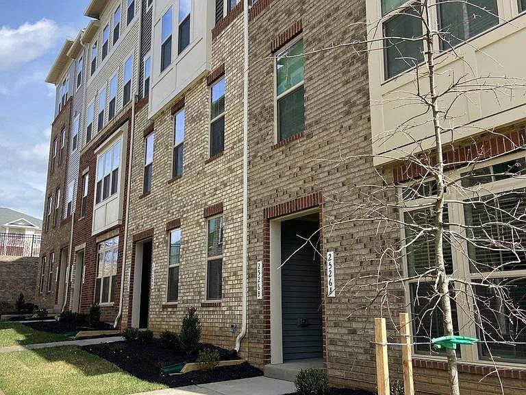 2528 Verona Pl #A — Photo 1
