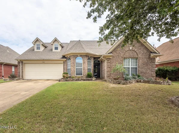 5704 Deer Ridge Dr, Southaven, MS 38672