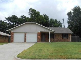 419 S 2nd St, Yukon, OK 73099