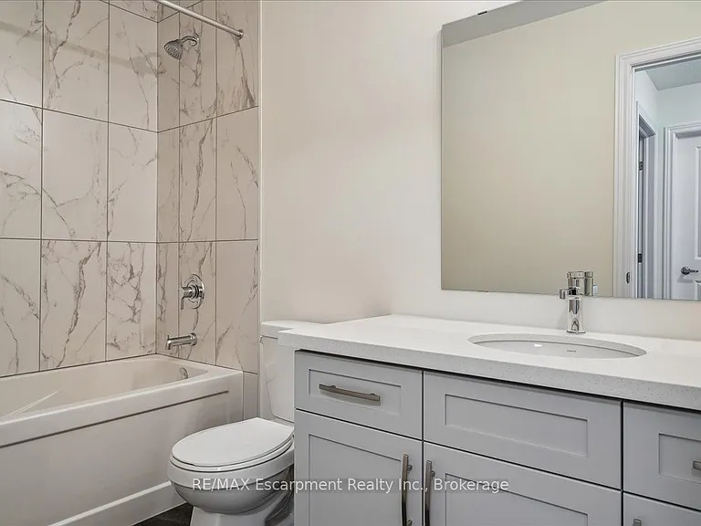 76 Valley Trail Pl — Photo 35