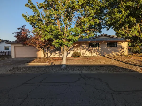 4546 Janice Ave NE, Salem, OR 97305