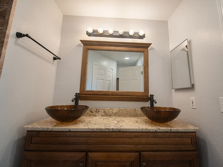 Dual sink