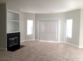 805 Saltmeadow Bay Arch, Virginia Beach, VA 23451