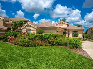 10372 Quail Crown Dr, Naples, FL 34119