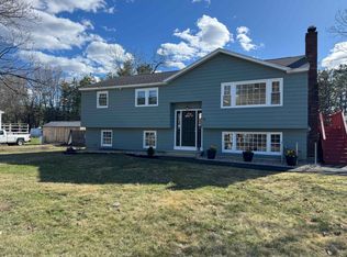 43 Salmon Falls Rd, Rochester, NH 03868