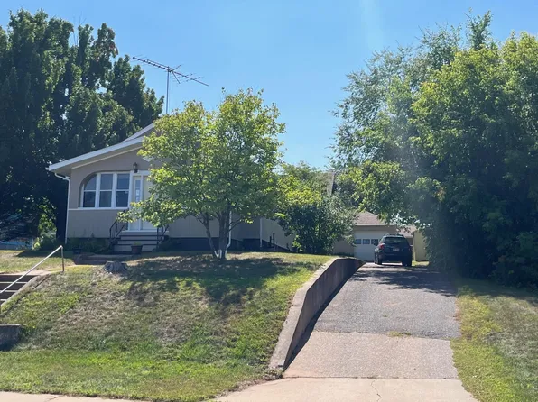 213 W Wisconsin Ave, Grantsburg, WI 54840