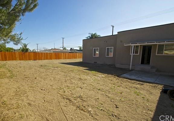 4th image of 7681 Alder Ave