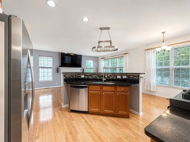 3148 Concord Ln — Photo 12
