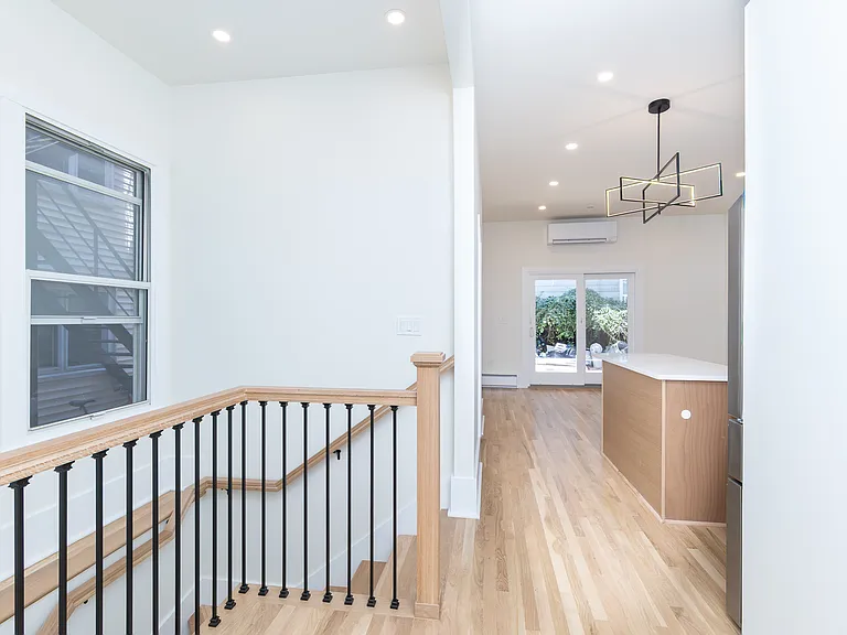 219 Trenton St #1 — Photo 7