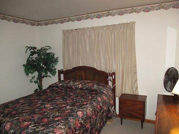 5th image of 2602 Anna Ave