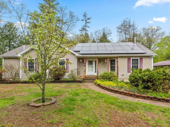 56 Call Road, Webster, NH 03303