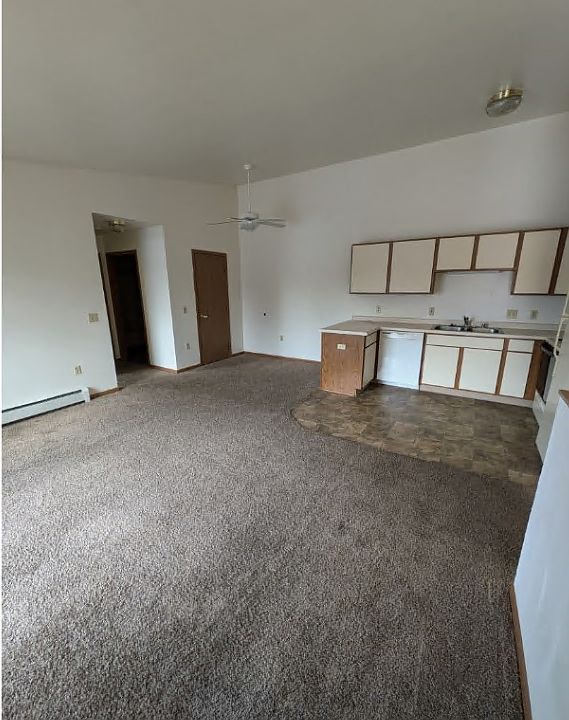 1st image of 907 Madison Ave #3