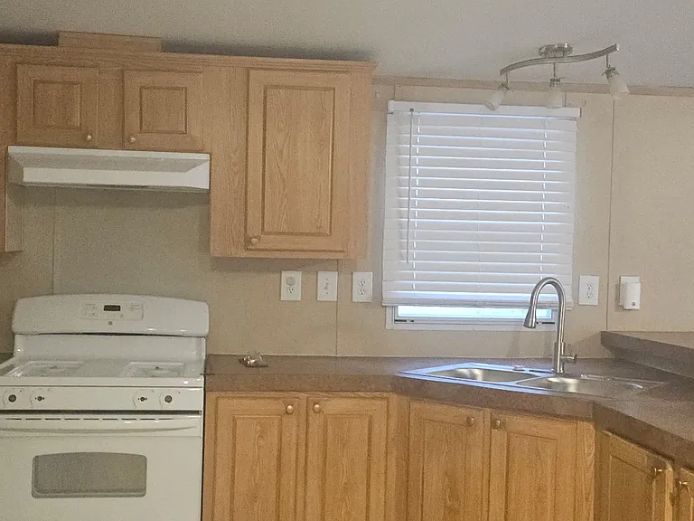 69 Los Cordovas Rd — Photo 2