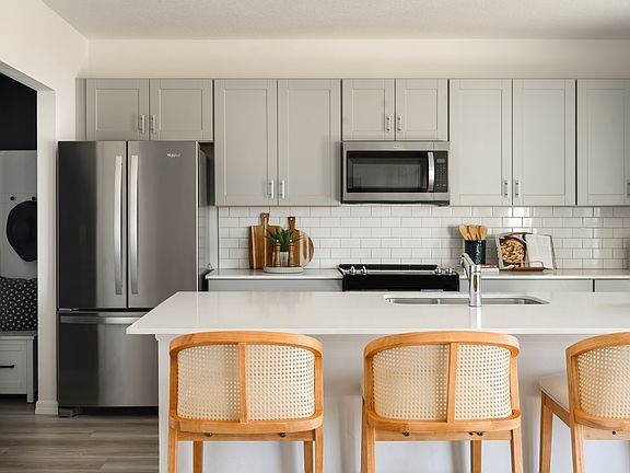 Catalina Model Kitchen