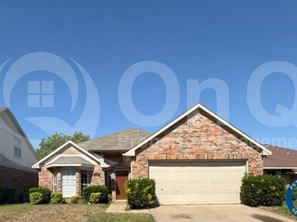 733 Rockett Ln, Cedar Hill, TX 75104