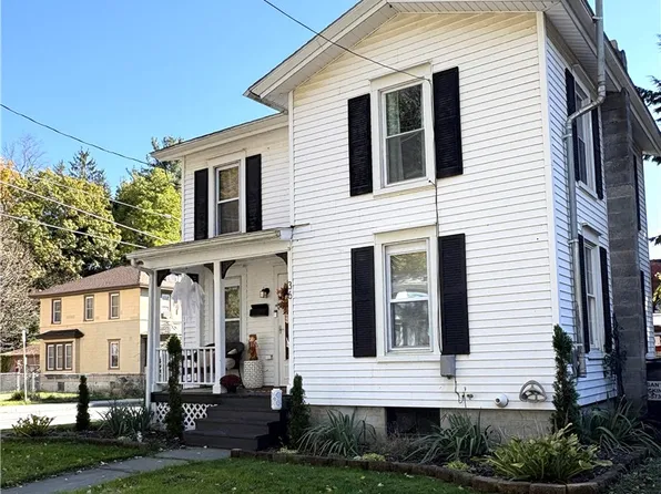 36 Fair St, Oneonta, NY 13820