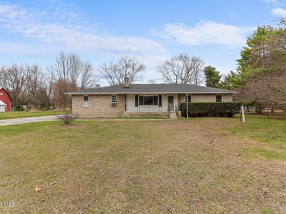 3rd image of 5741 Waterville Swanton Rd