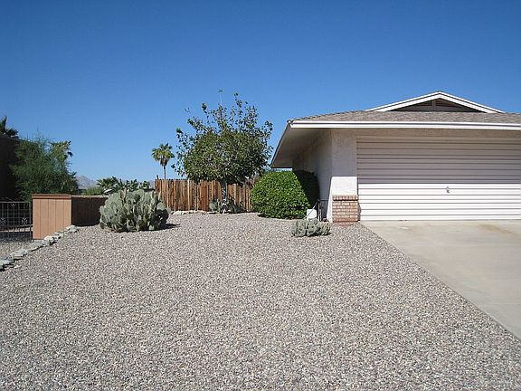 2nd image of 165 Cottonwood Dr