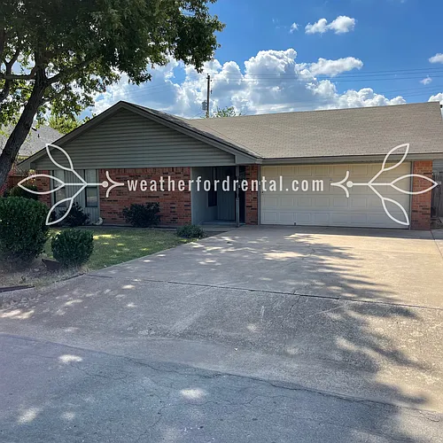 1217 Dirkson St Photo 1