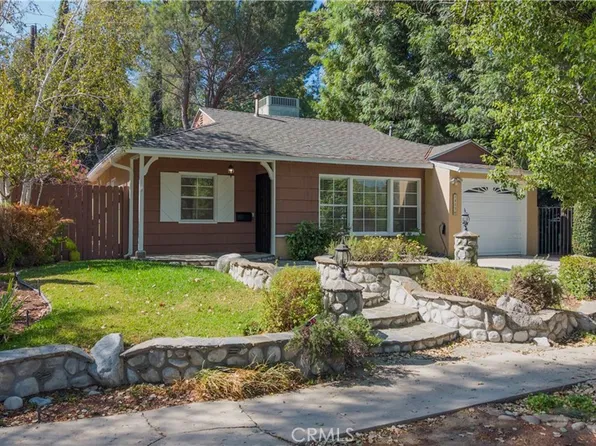 18276 Rosita St, Tarzana, CA 91356