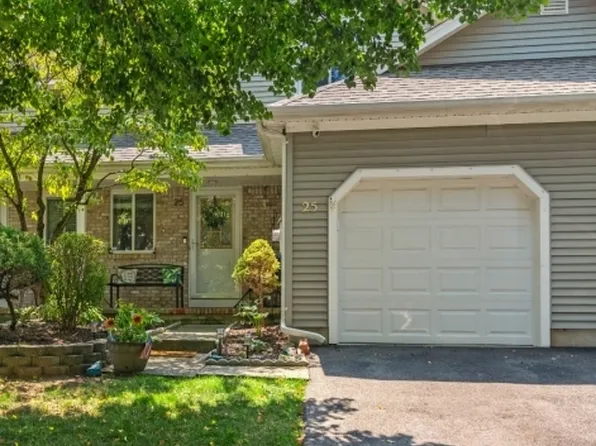 25 Meadow Pond Rd, Hardyston Twp., NJ 07419