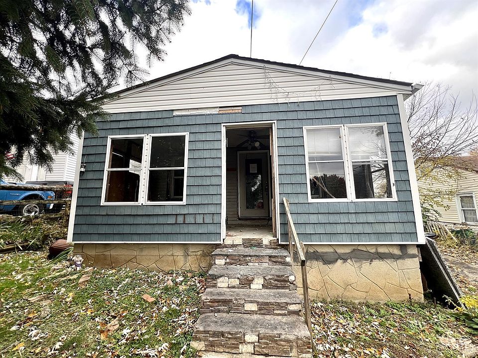 1st image of 1927 Parkamo Ave