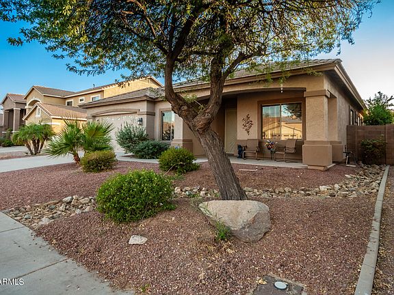 3rd image of 14949 W POINSETTIA Drive