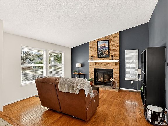 4th image of 523 Timberline Place