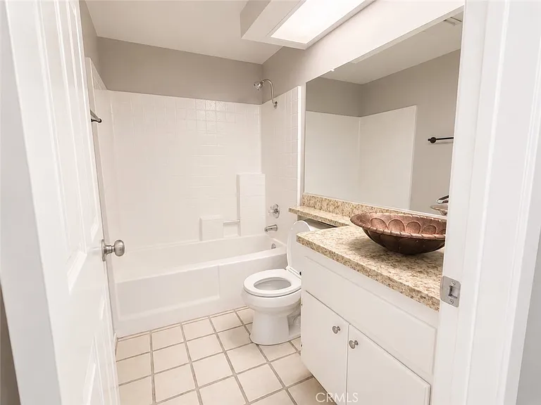 11486 Cardiff Ln — Photo 8