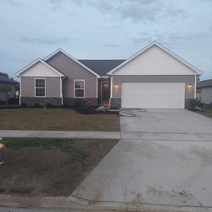 207 Kierra Ln, Swanton, OH, 43558