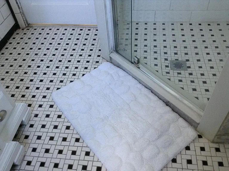 Saint Ann St — Photo 15