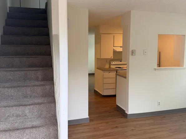 ZhH608 - R Street Apts, 608 R St APT A, Vancouver, WA 98661