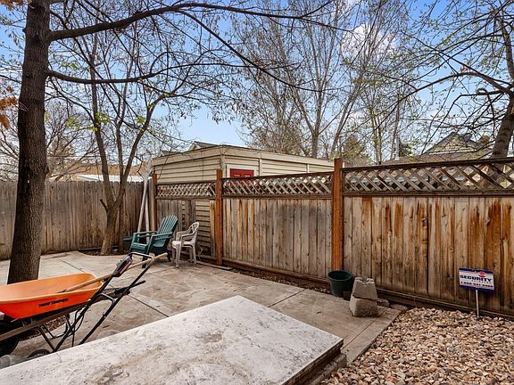 5th image of 1051 E Downington Ave