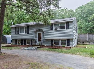 111 Sherbert Rd, Ashburnham, MA 01430