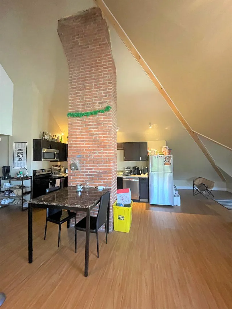 51 Main Street, Binghamton NY-available for 2025-2026 school year — Photo 2