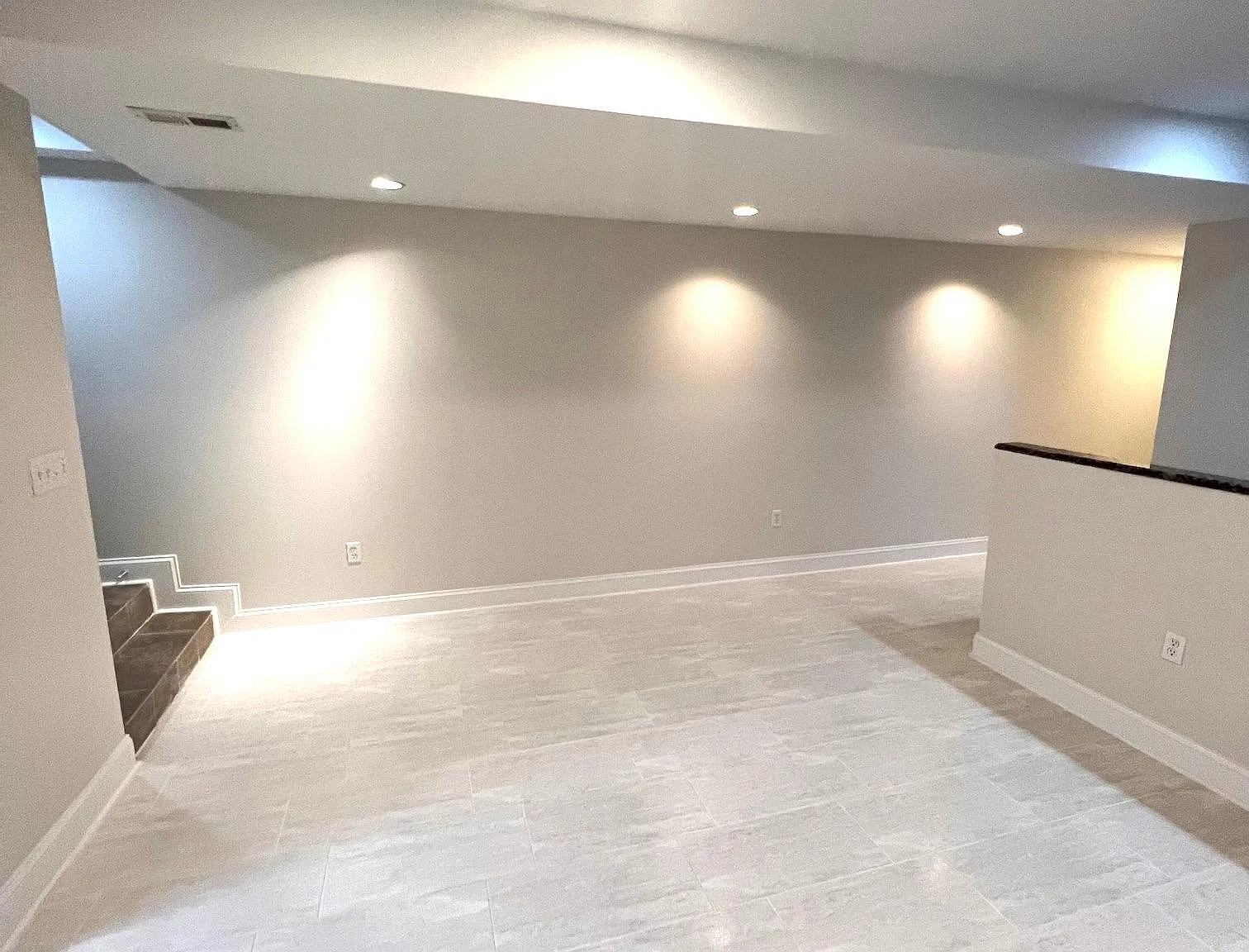 2 bed, 911 sqft, $2,350 — Photo 1
